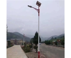 車站太陽(yáng)能路燈生產(chǎn)廠家
